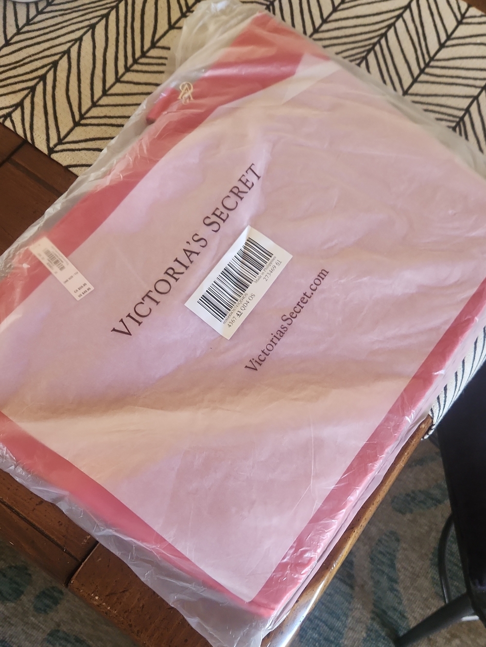 NWT VS Tote